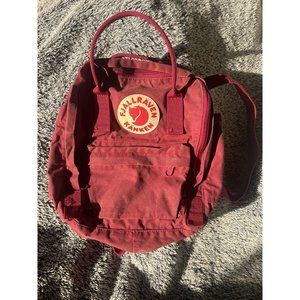 Fjallraven Kanken Classic Backpack Daypack Burgundy Medium Bag